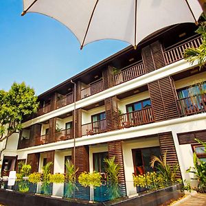 Bb Mantra Boutique Hotel